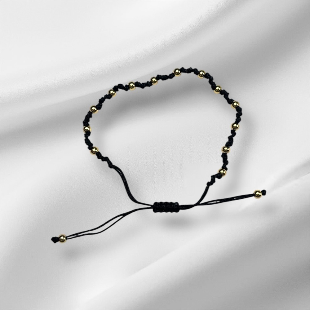Adjustable bracelet